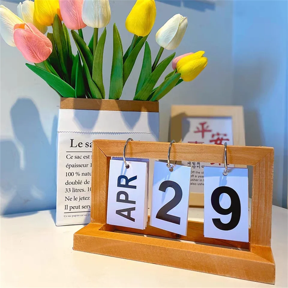 Custom logo Table Calendar High Quality Wood Desk Calendar wooden calendar stand