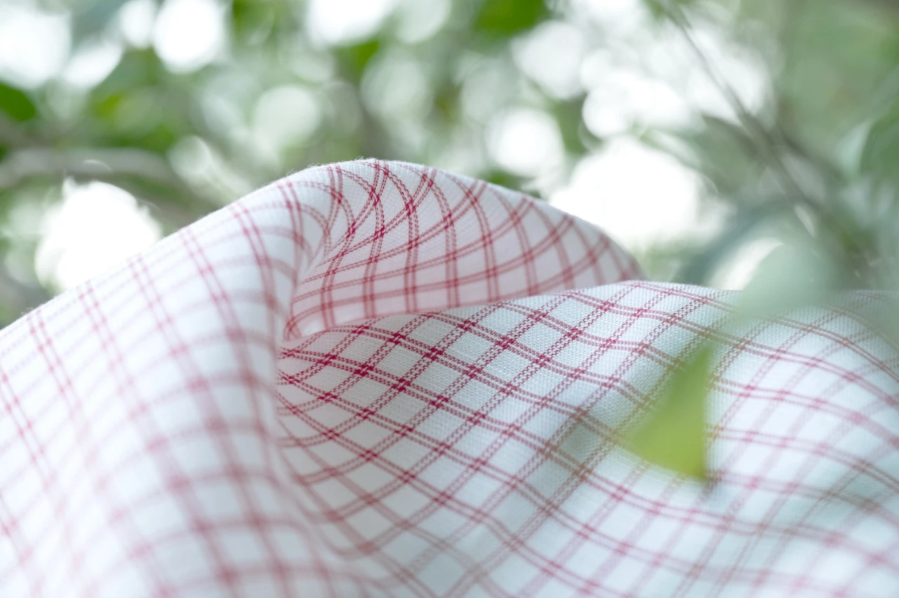 #2962  Wholesale yarn dyed soft plaid linen tencel lyocell fabric for spring summer clothing