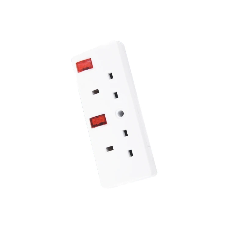 Кондиционер гнездо автомобильной Power Strip 13 а включен гнездо