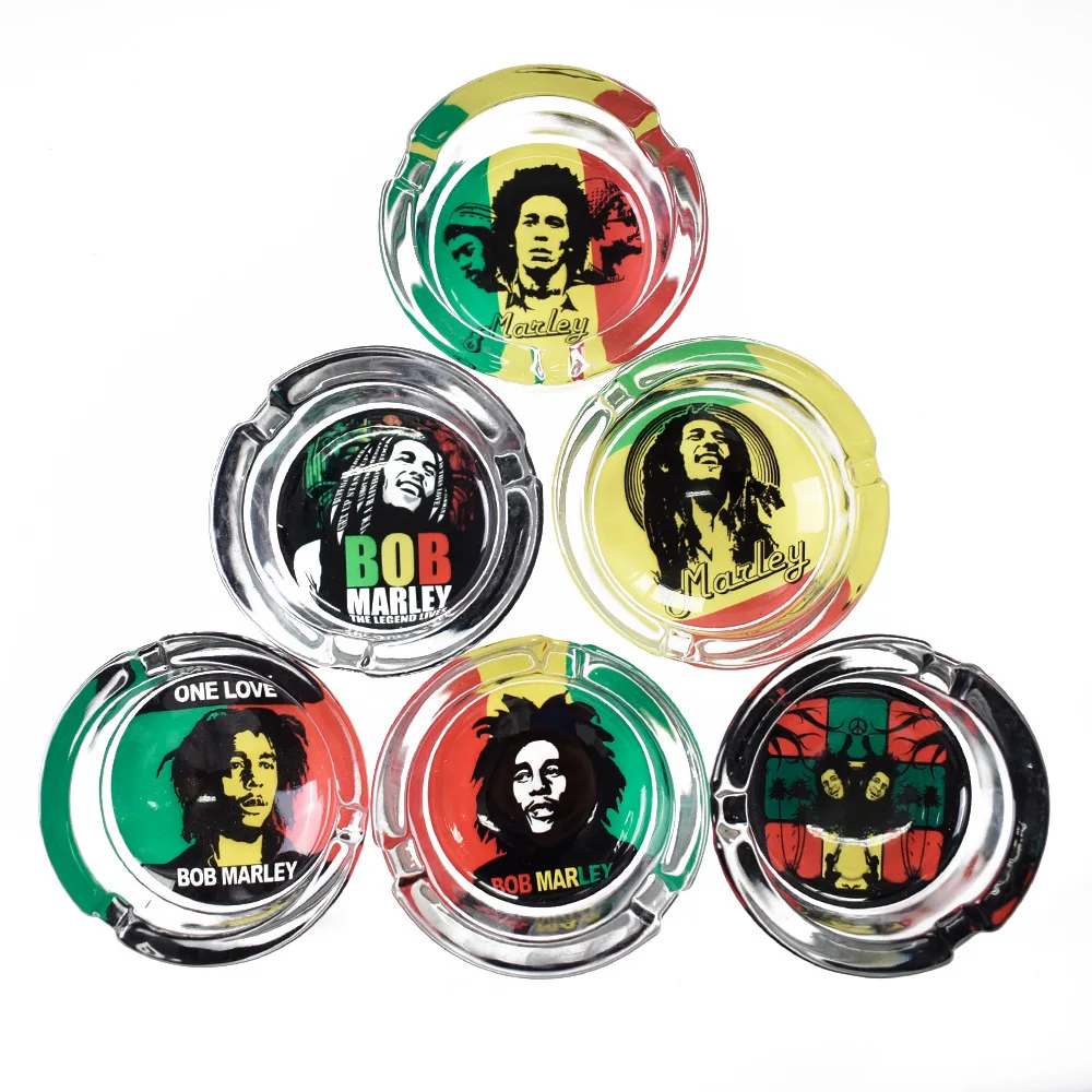 High quality Personalized hotel bar office round black and white ashtray custom logo Glass ashtray