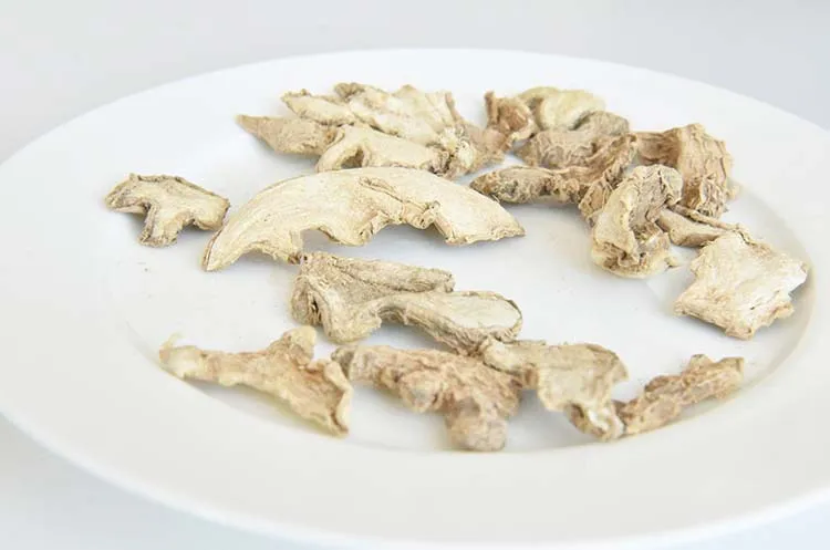 
High quality ginger rhizoma zingiberis herbs Ganjiang ZINGIBERIS RHIZOMA Rhizoma zingiberis Whole sale herbs ganjiang 