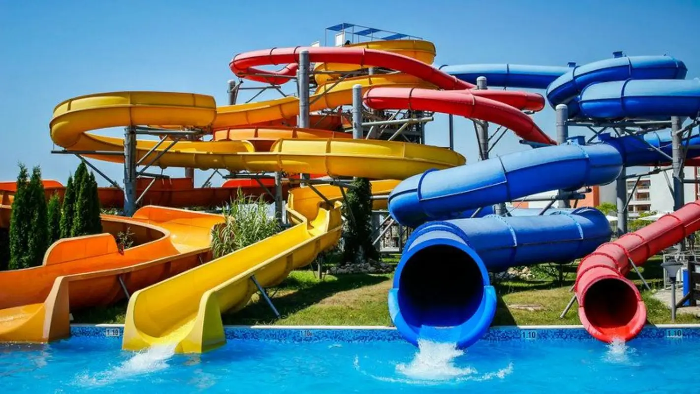 Amusement Play Aqua Theme Park Water Playground Fiberglass Swimming Pool Water Slide