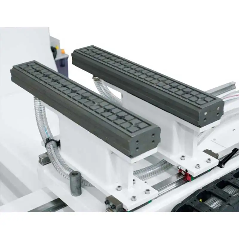 SAMACH 5-axis CNC Center Machine Five Axis ATC CNC Router Wood Engraving Machine