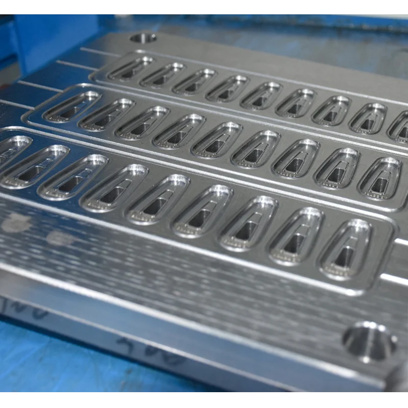 Customized plastic injection molding parts silicone rubber products mold