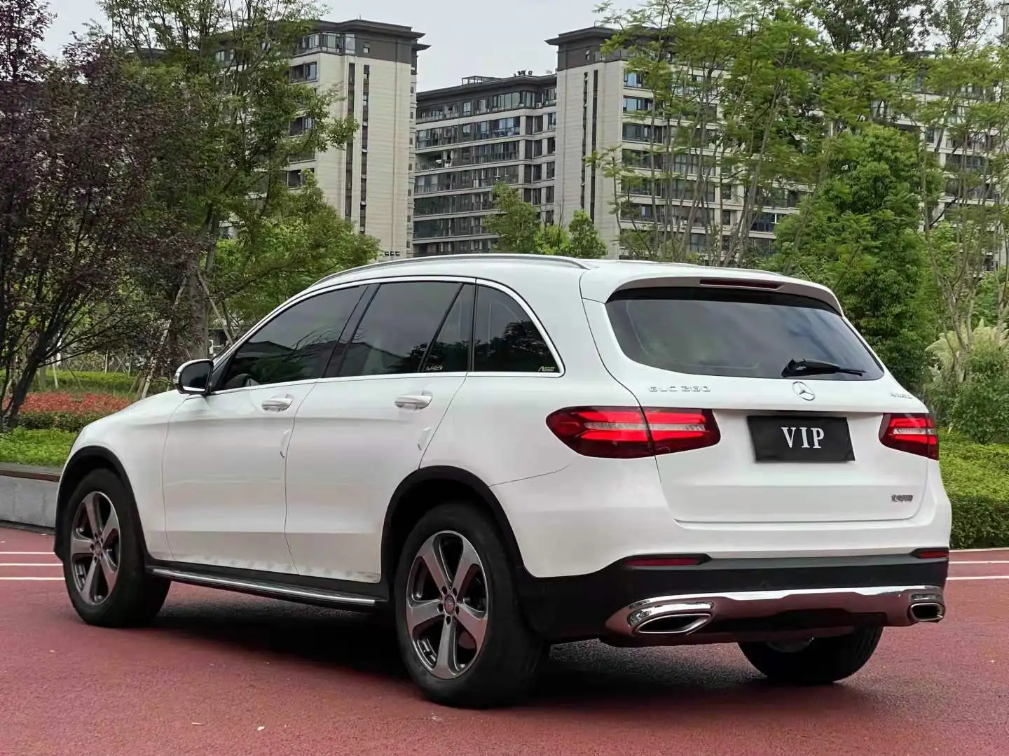 Оптовая продажа высокое качество сделано в Китае 2016 GLC 260 б/у автомобиль benz