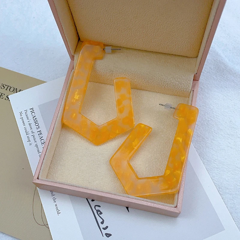 Wholesale Fashion Jewelry Designer Homemade Acrylic Fashion Bohemian Huggies  Earrings