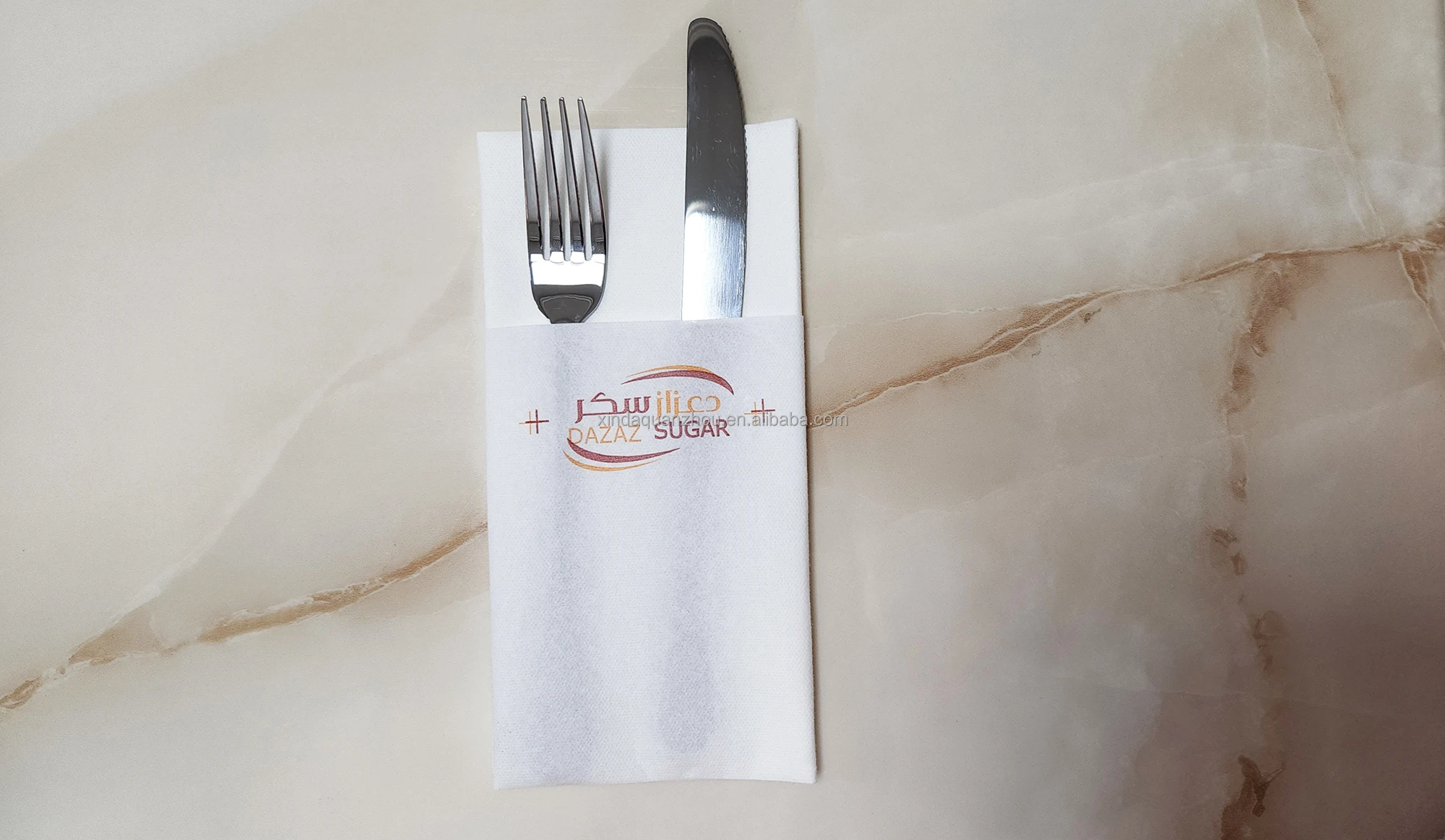 1/8 Folding Automatic Kangaroo Type Dinner Napkin Airlaid Paper Printing Folding Making Machine