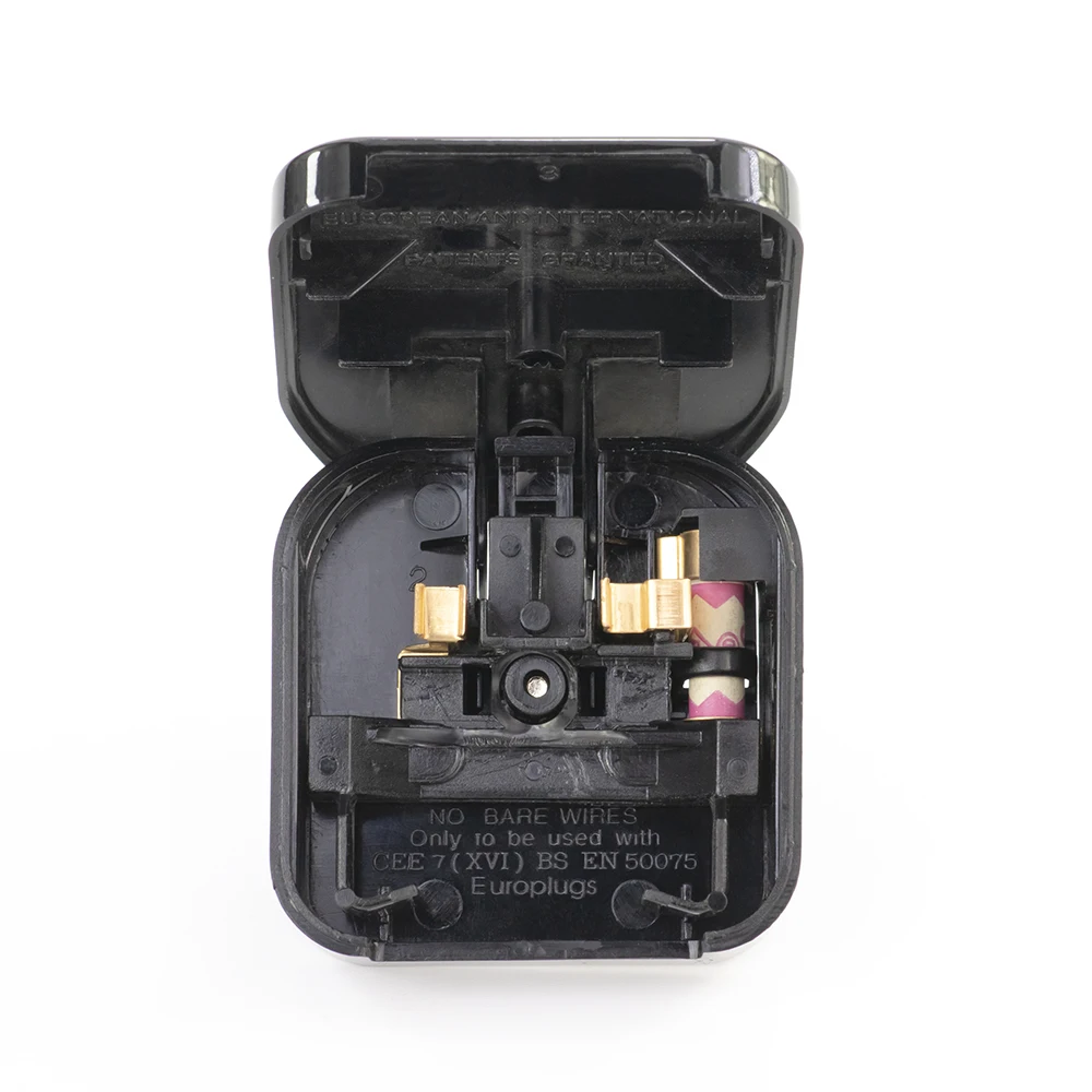 EU to UK Adapter plug with 2 pin female round C plug to BS1363 male plug fused 13A