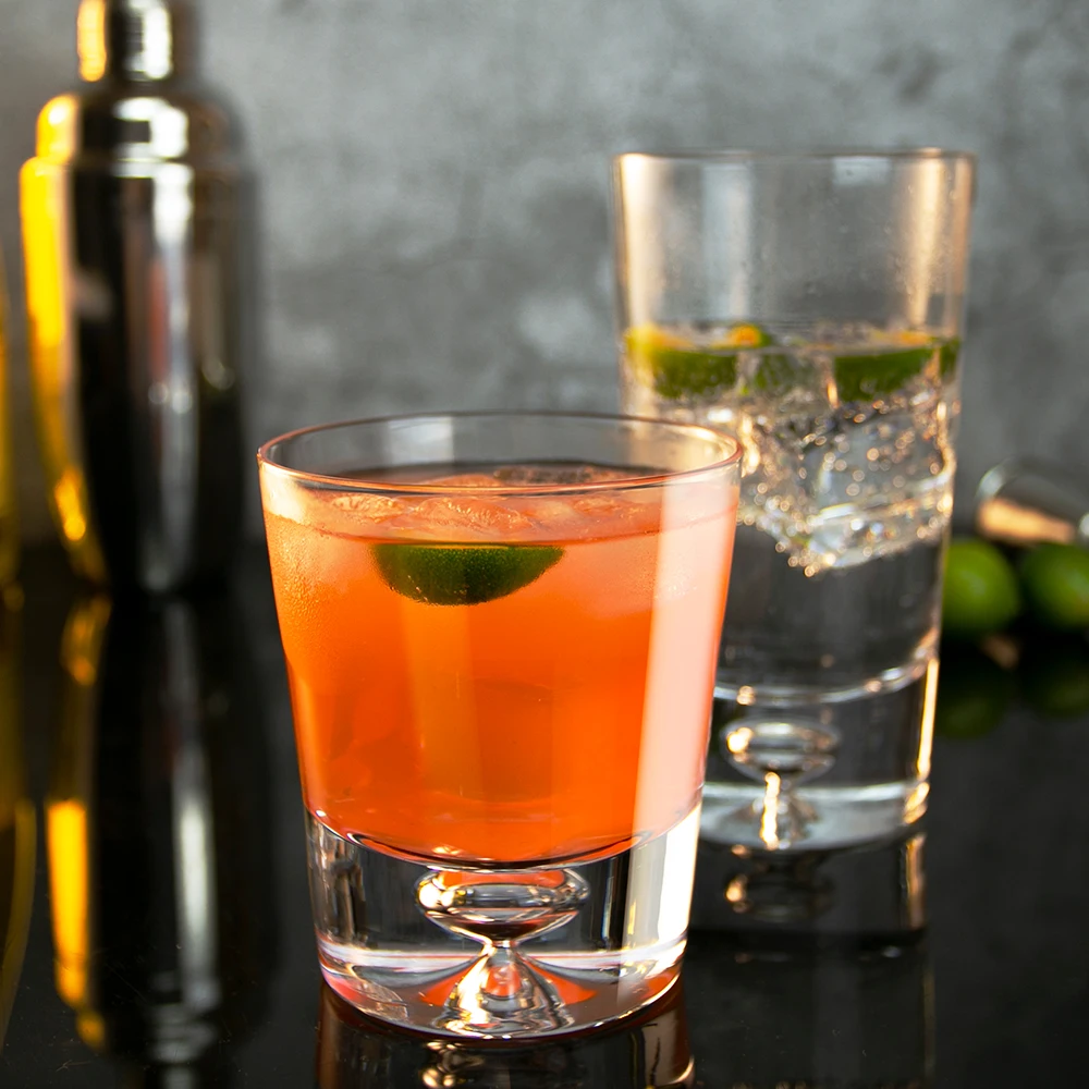 Выдунные в ручную из без примесей свинца и с украшением в виде кристаллов на высоком-шар из стекла с airbubble