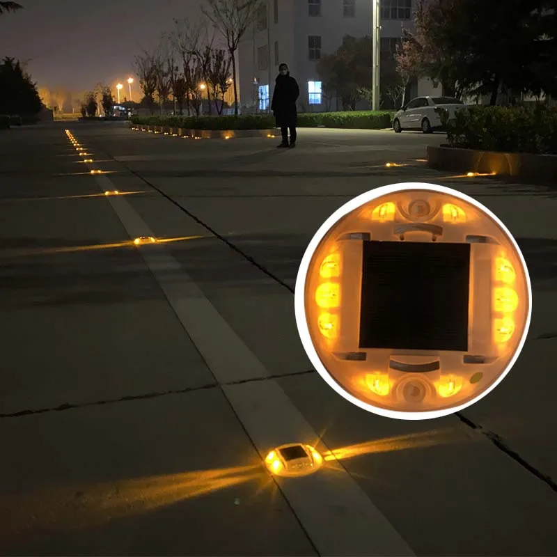 Ultra-Thin Supplier Internally Illuminated Pavement Leveled Marker Stud Flush Type Prices Led Cats Eyes Solar Road Studs g105