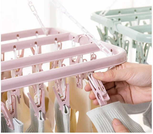 MJ Hot Selling Foldable Clothes Plastic Hanger For Scarf Socks Hook And Underwear Hanger With 32 Clips With Best Price