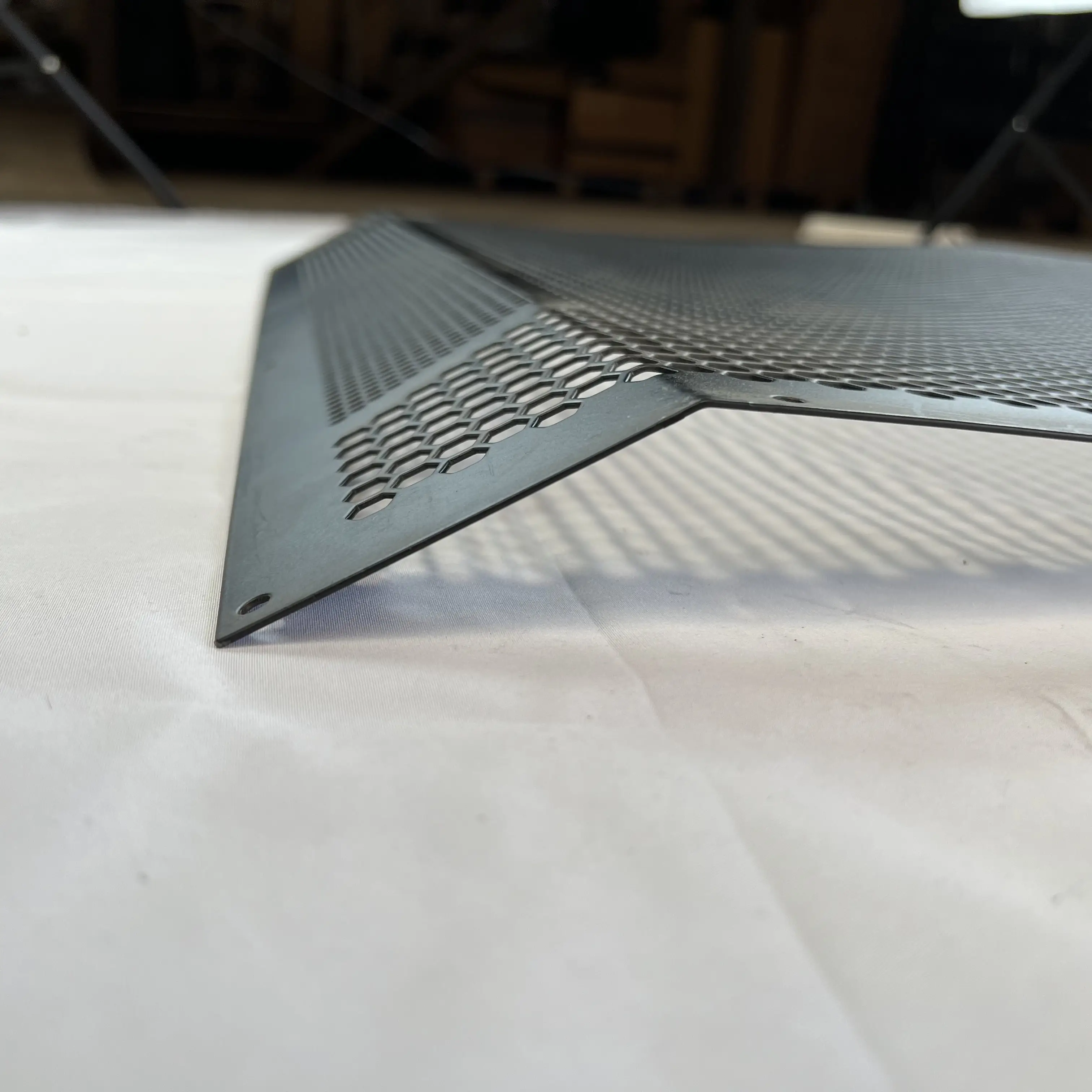 Jb 818 одиночный 18-дюймовый 1,2*633*608 мм сетки динамик крышка гриль для барбекю, комплектующие для динамиков