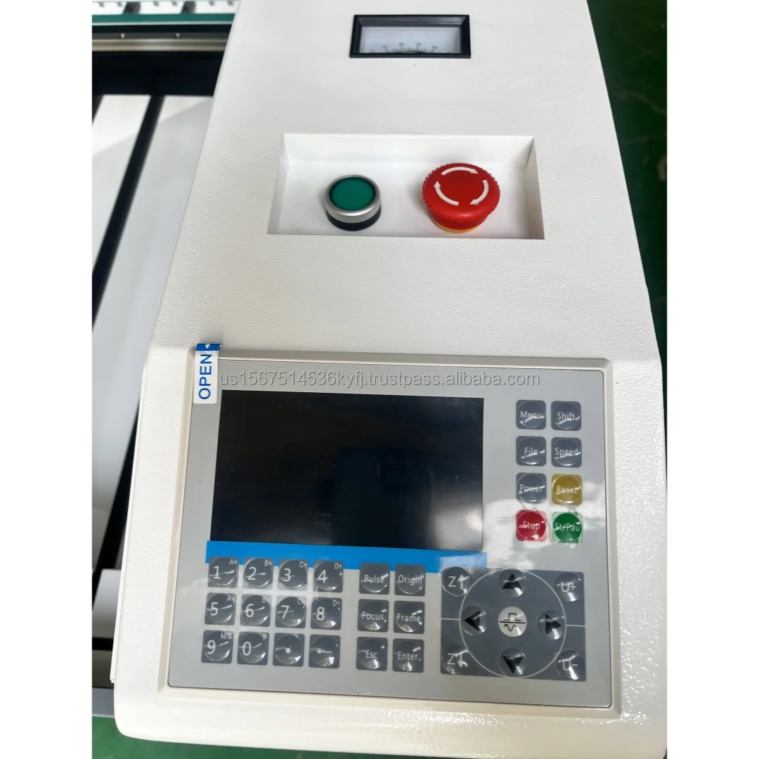 Laser Engraving and Cutting Machine
