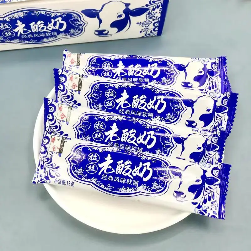 sour and sweet chewy yummy toffee soft candy matcha mint flavors sour candy milk soft candy