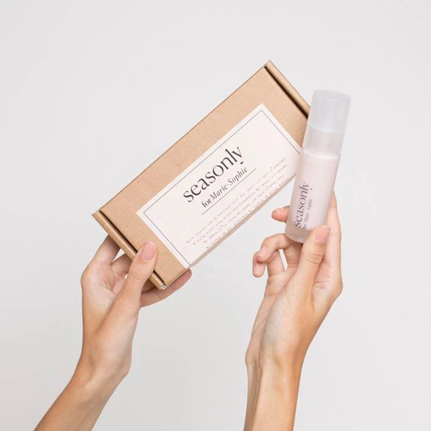 Custom Boxes for Cosmetic Container with Packaging Insert, Lightweight Corrugated Eco Small Mailer Box for Skincare Packing