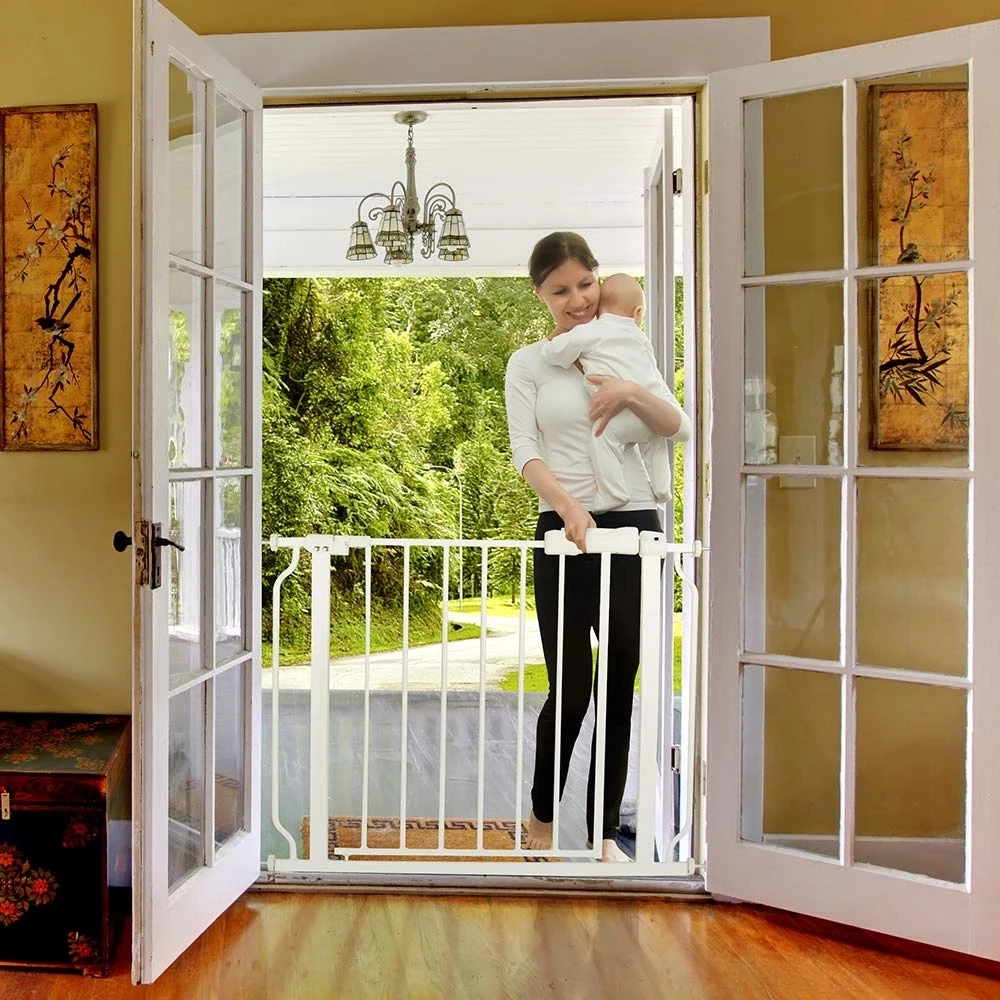 
Children Safety Gate Baby Protection Security Stairs Door Fence For kids Safe Doorway Gate Pets Dog Isolating Fence Product 