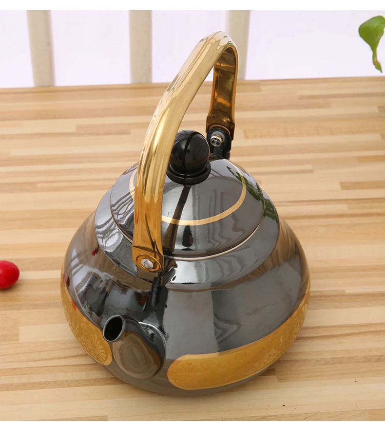 2.5L Factory Wholesale High quality black Mirror polished gold  pot enamel kettle with stainless steel handle