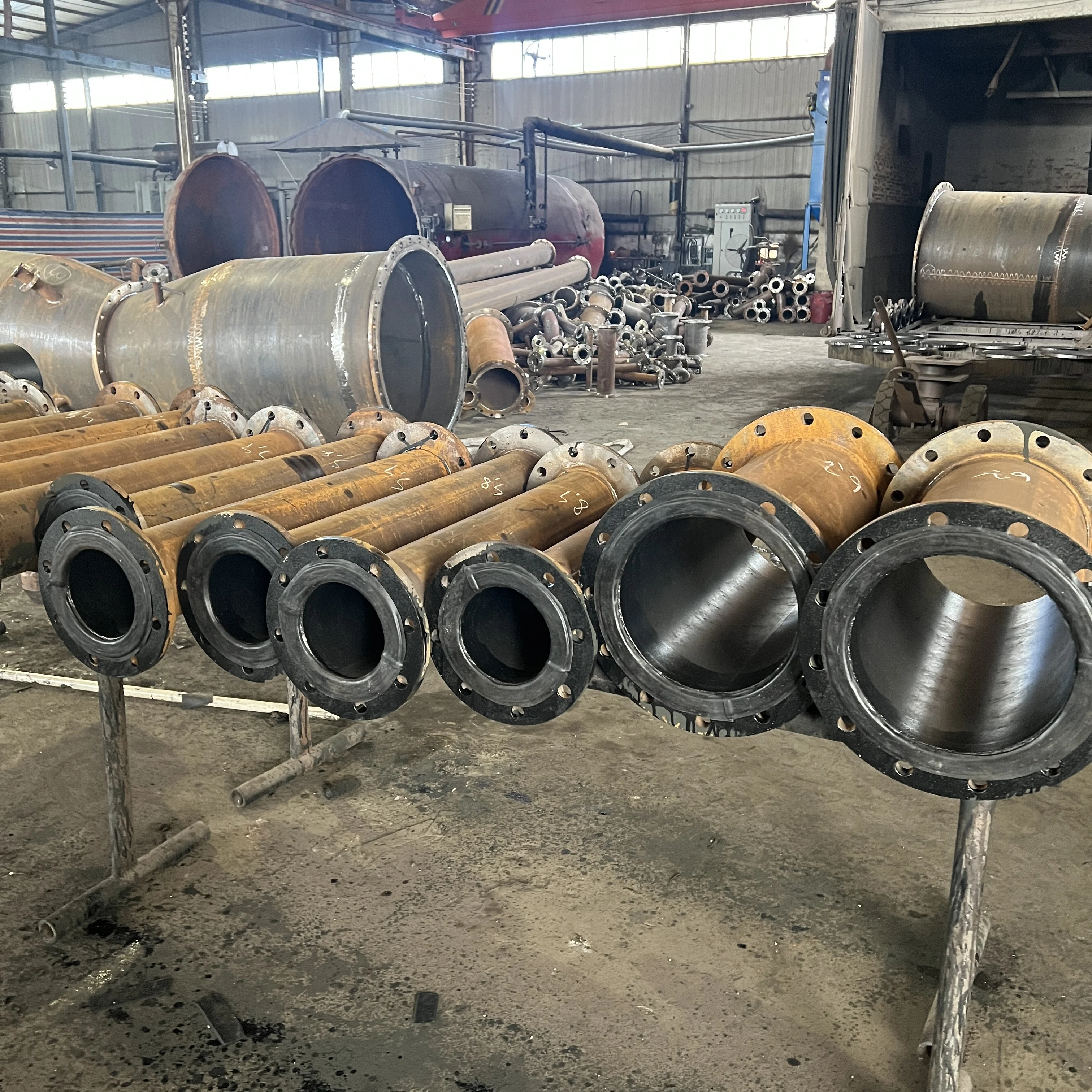 Customized Mine Tail Discharging Large Diameter Flanged Polyethylene Uhmwpe Pipe Supplier