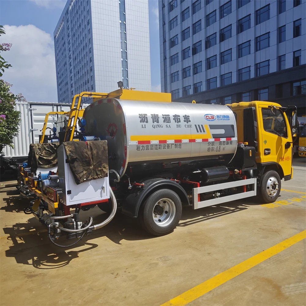 0.8 m3 Factory Automation Emulsion Spray Coating Machine Bitumen Asphalt Sprayer