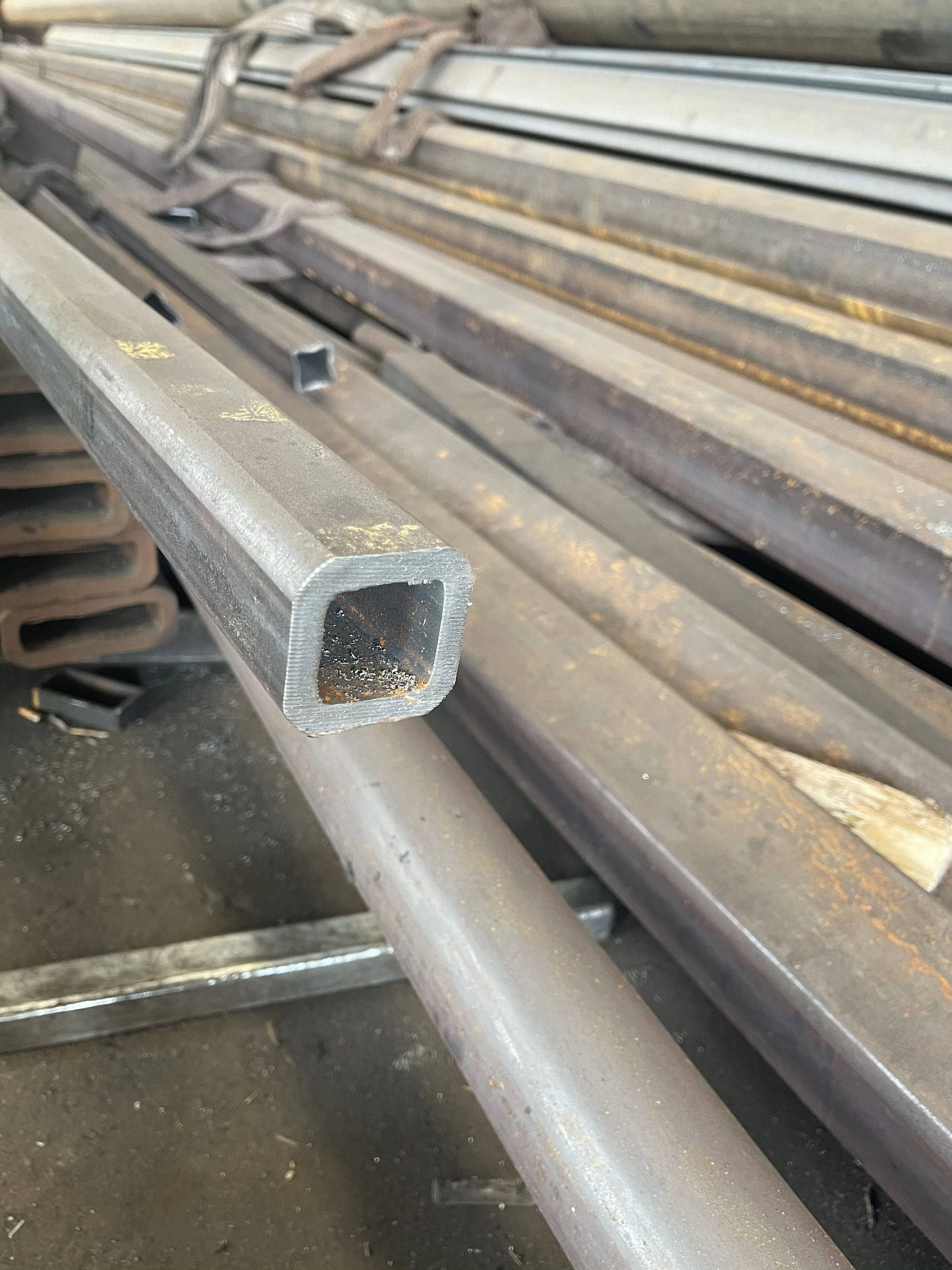 Q235 carbon square steel rectangular steel pipe