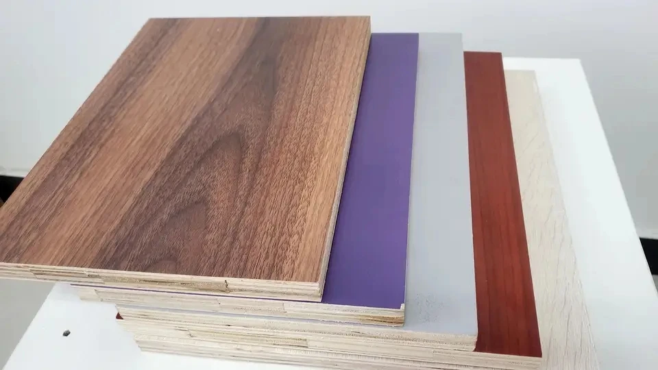 China Factory Direct Wholesale Price White Melamine Particle Board Laminated Particle Board for Sale