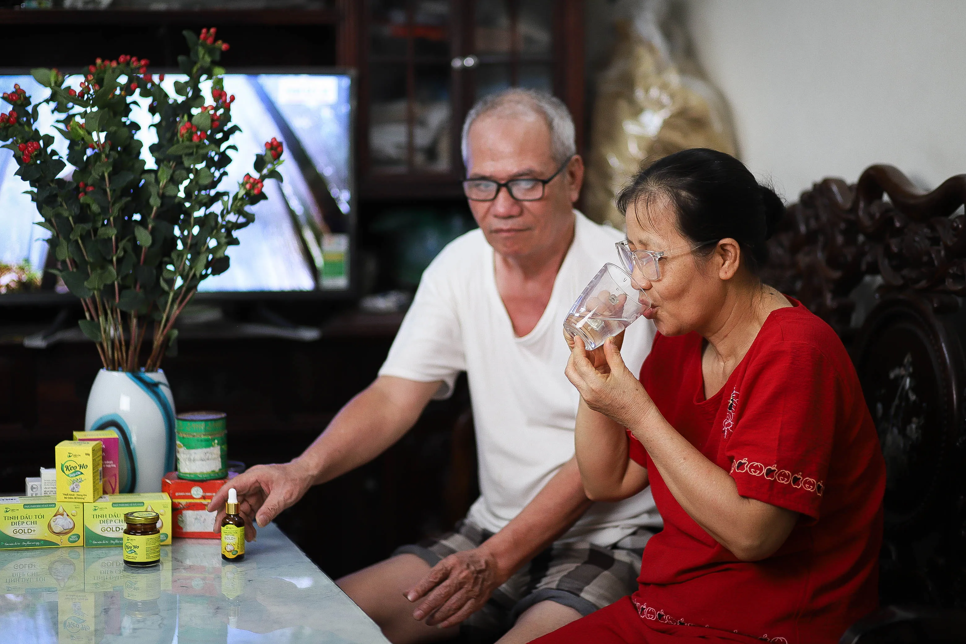 Органическое чесночное масло OEM/ODM/OBM лечение гриппа защита здоровья эфирное чеснока Diep Chi