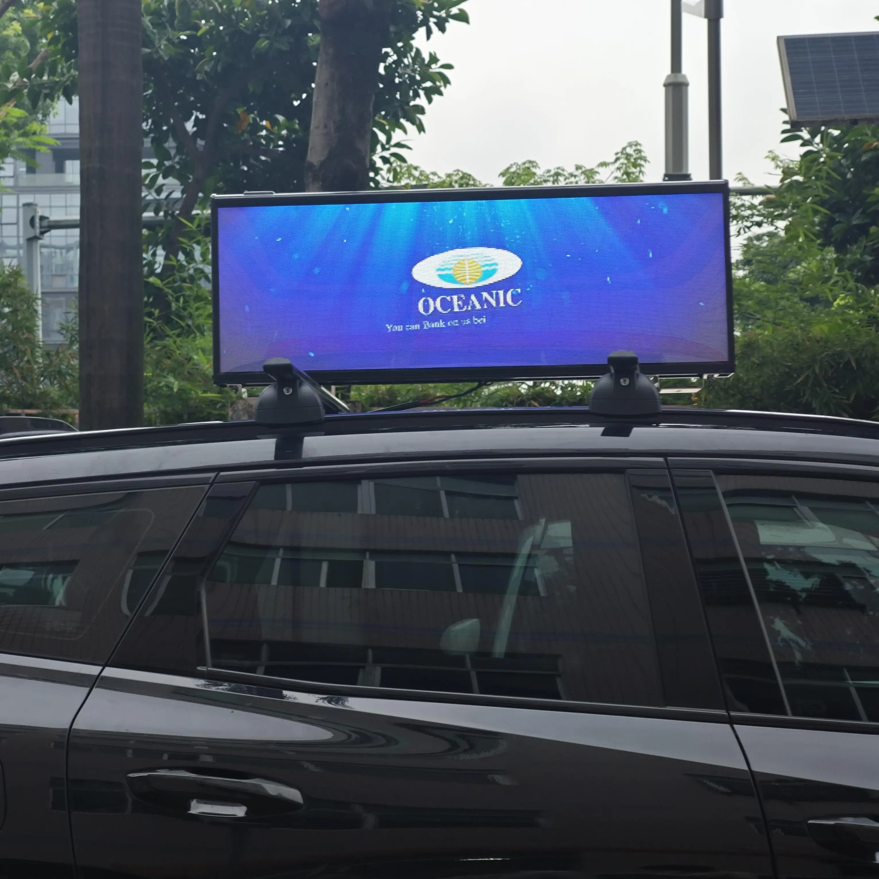 Car top led display taxi sign roof top led display taxi top advertising P2.96mm 960x320mm double-sided advertising GPS wireless