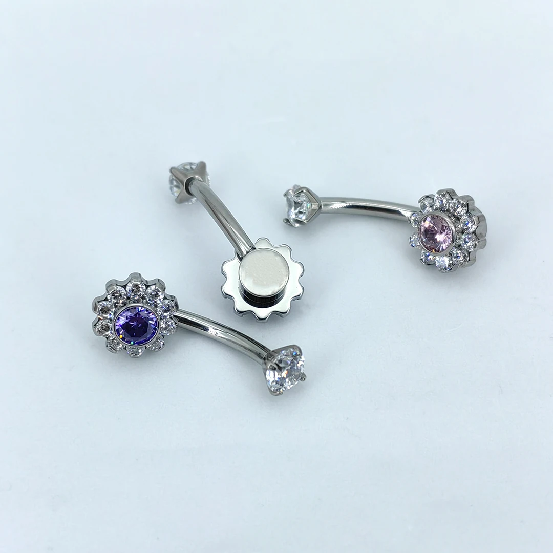 Calendo Wholesale New Fashion Jewelry ASTM F136 Titanium Flower Belly Ring White CZ Internally Threaded G23 Titanium Body
