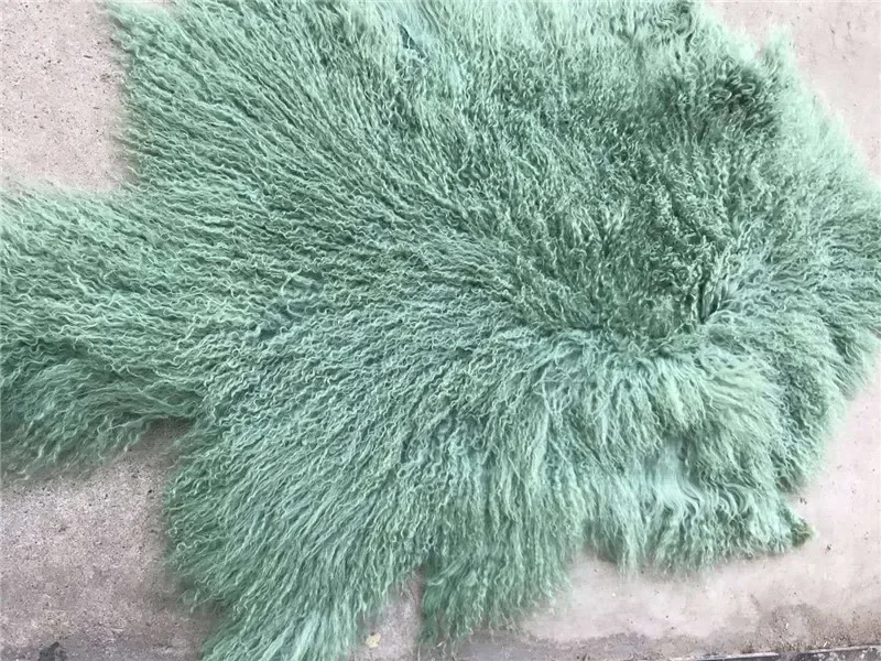 Long Curly Fur Mongolian Sheep Skin / Tibetan Lamb Skin Pelt