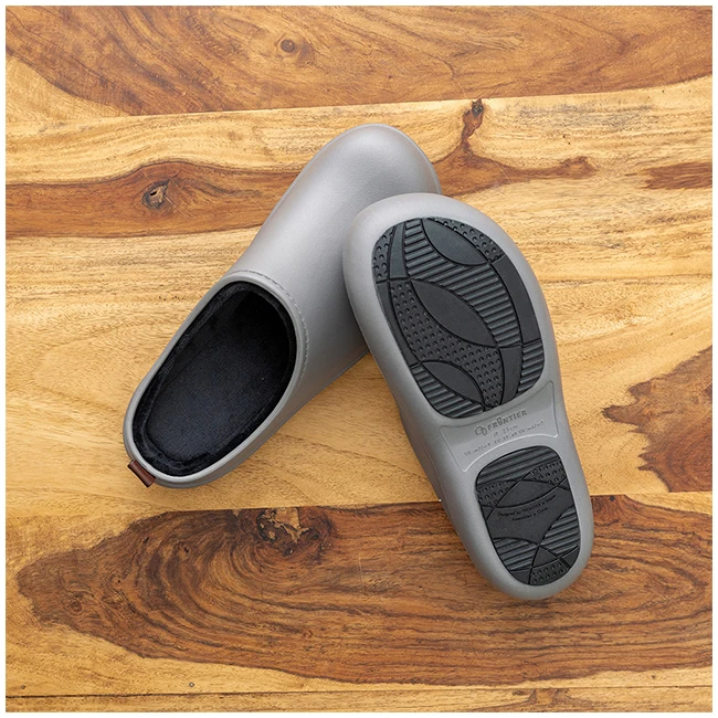 Japanese wholesale comfortable slide latest high quality slippers