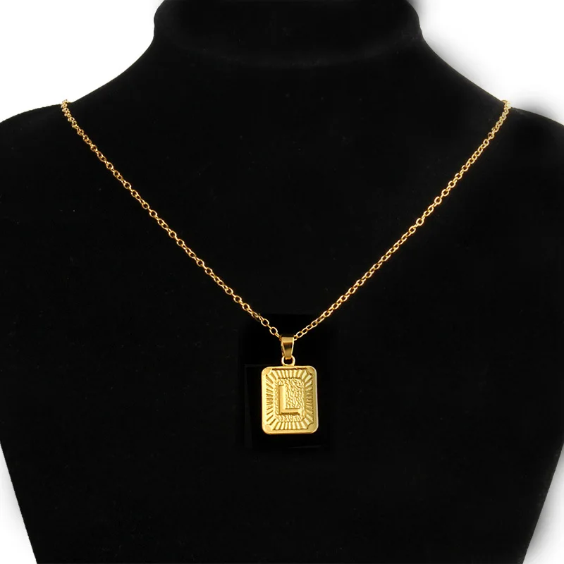 Fashion Gold Plated English 26 Letters Square Pendant Necklace Women Man Hiphop Gold Link Chain Fine Jewelry Ornaments