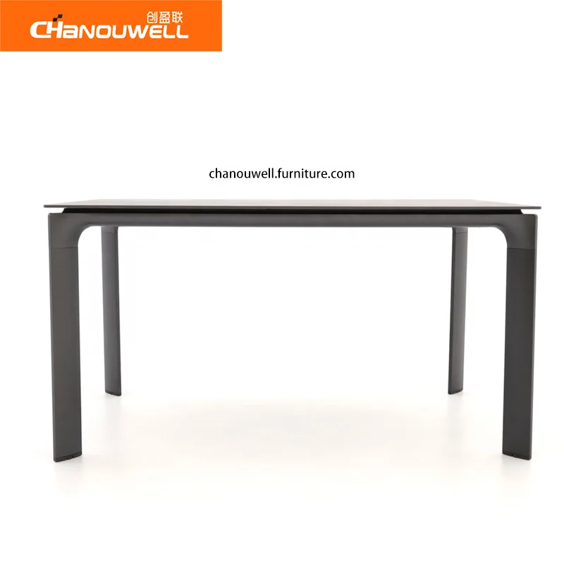 Exposed Pipe Design Sturdy And Durable Teak Handrail Aluminum Dinning Furniture Sets 4 Chairs And 1 Table