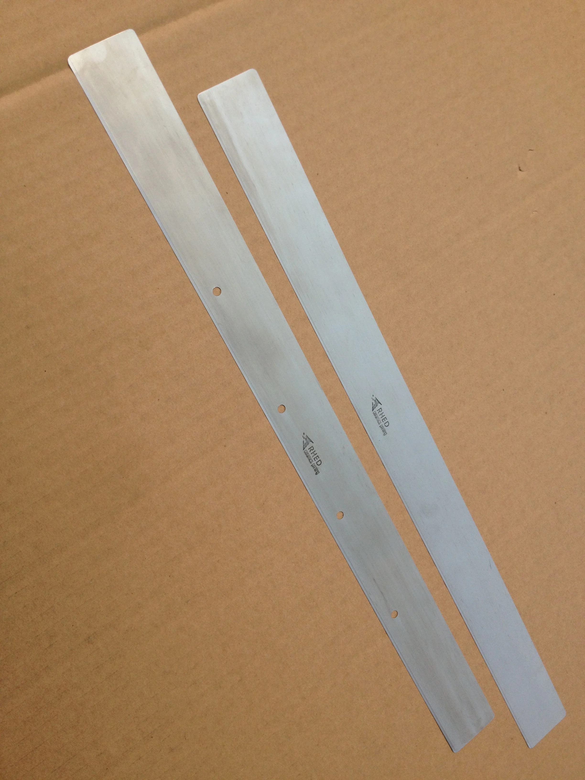 Customizable length and Holes  RHED Stainless Steel Doctor Blade  For roller printing