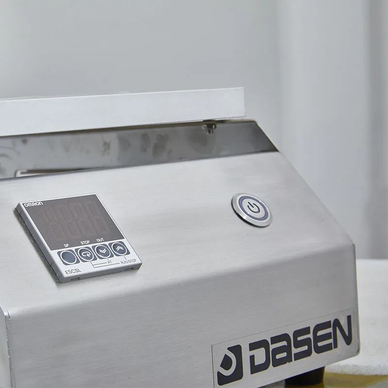 Takeaway Food Packing Machine Manual with 1 to 2 plastic trays for fast food on CE manual tray sealer