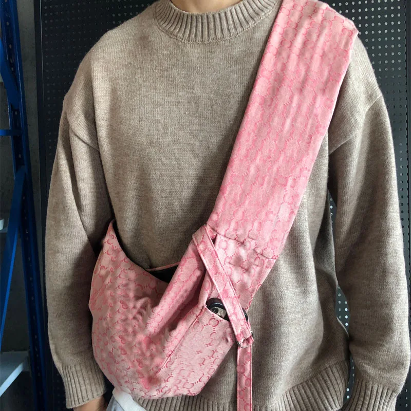 Luxury Designer Ins Dog  Portable Bag Pet Travel Foldable Shoulder Bag Fashion Pet Cat Sling Carrier Bag Supply