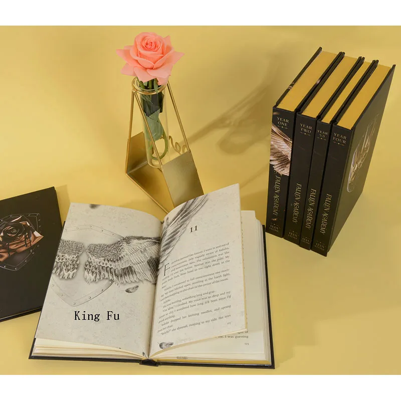 Case Bound Hardcover Book Novels Gold Foil Factory Wholesale  Cheap Custom Offset Printing