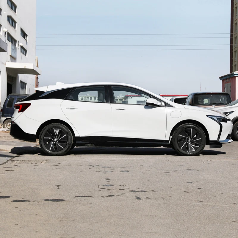 Hot Sale New Energy Vehicle Compact Car VELITE New Electric Car