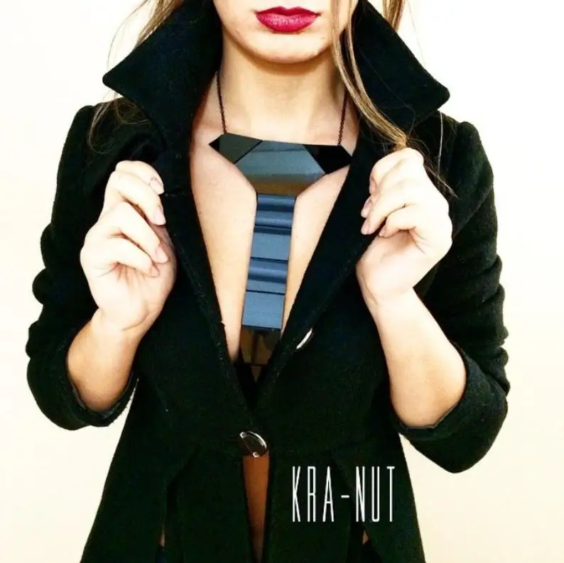 Матовый черный акриловый галстук для женщин