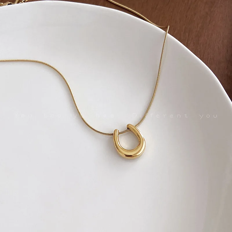 Fashion Women Jewelry U-Shaped Pendants Necklaces Stainless Steel Gold Plated Snake Chain Horseshoe Necklace