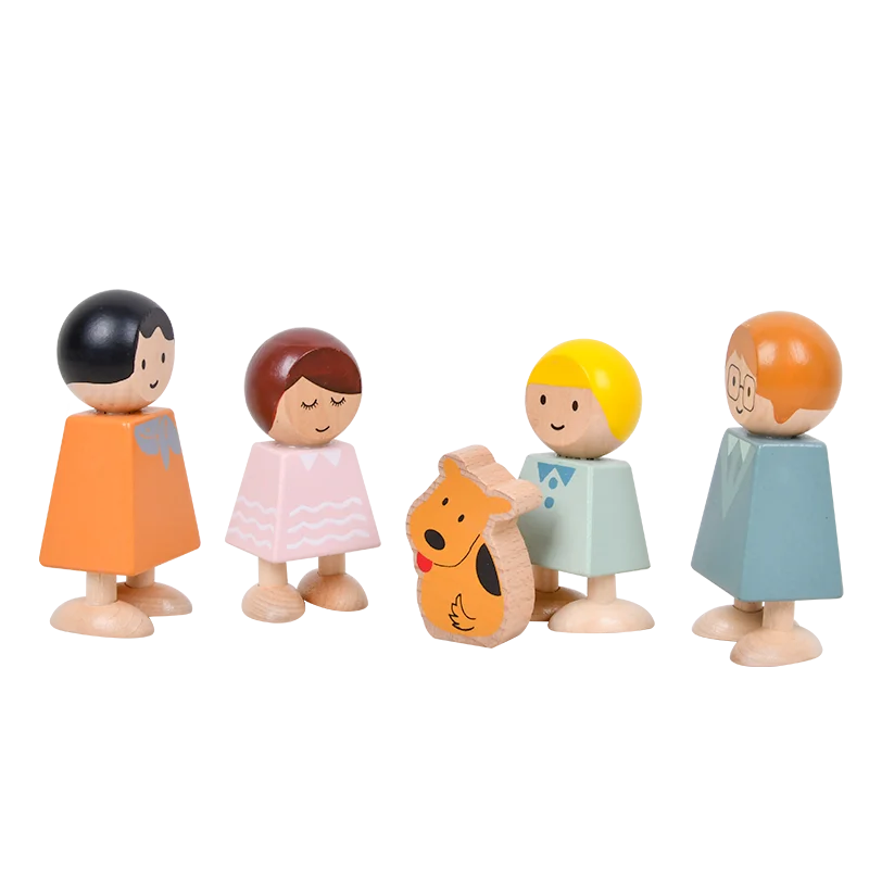 Игрушечная деревянная кукла