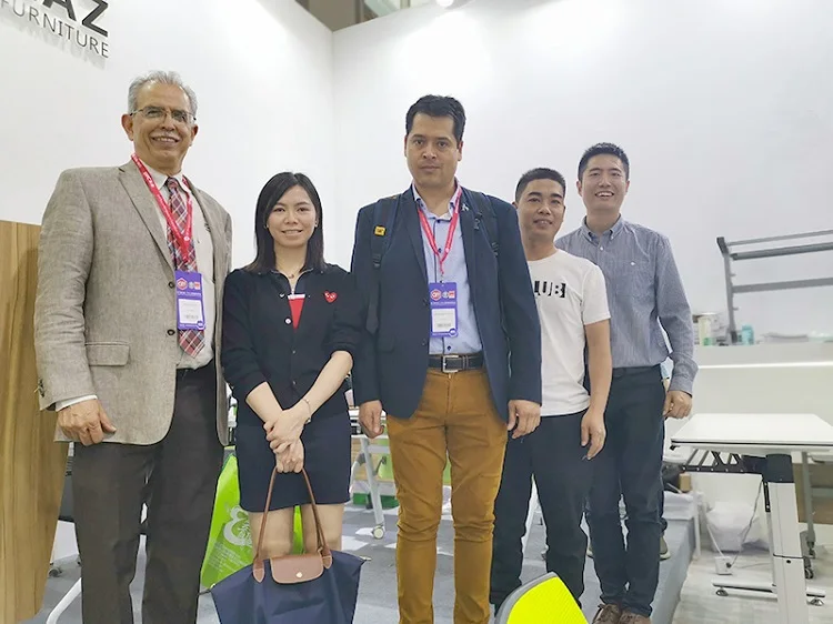 flip top table 3.jpg