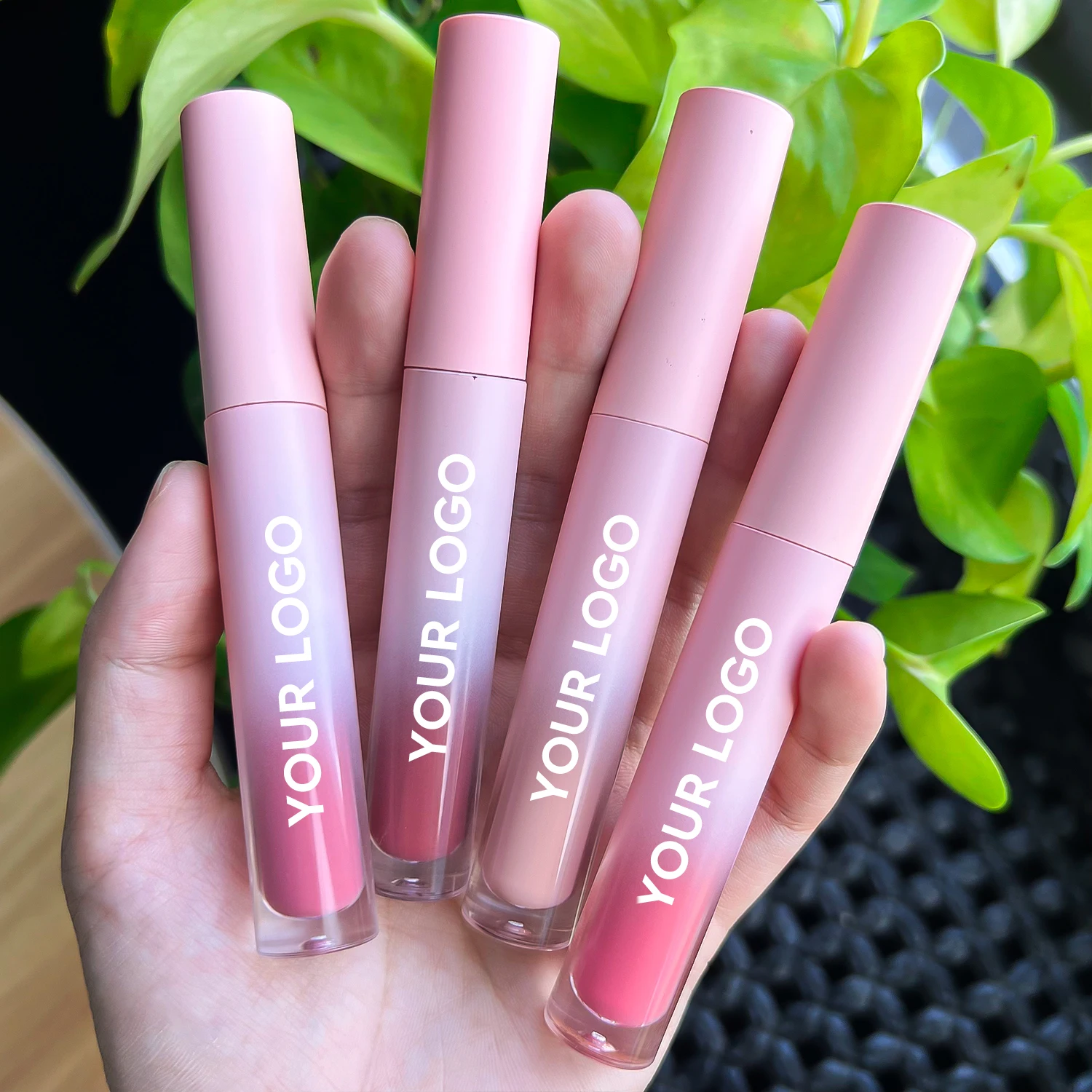 Glossy Matte Liquid Lipstick Customized Logo Vegan Lip Gloss Cosmetics Empty Lipgloss Containers