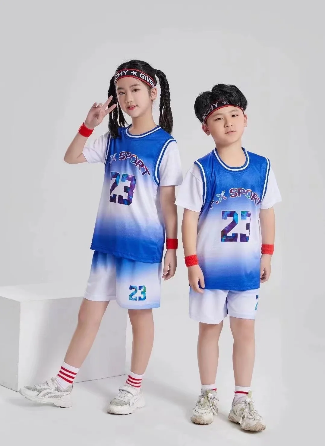 Kids Basketball Jersey Custom Breathable Basketball Uniform School Children Training Clothes Set Basketball T Shirt For Boys