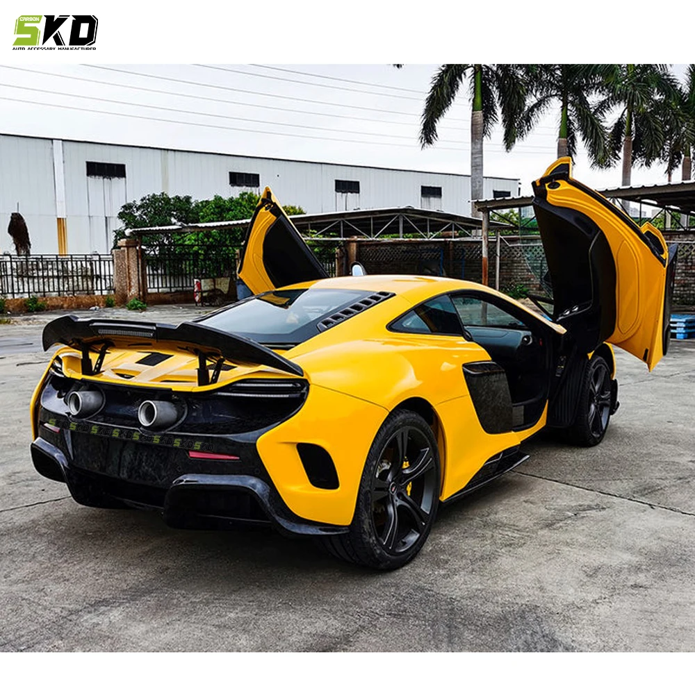 Carbon Fiber Body Kit for 2011 to 2014 Mclaren 12C 625 650 Dry Carbon 675LT Style Rear Bumper