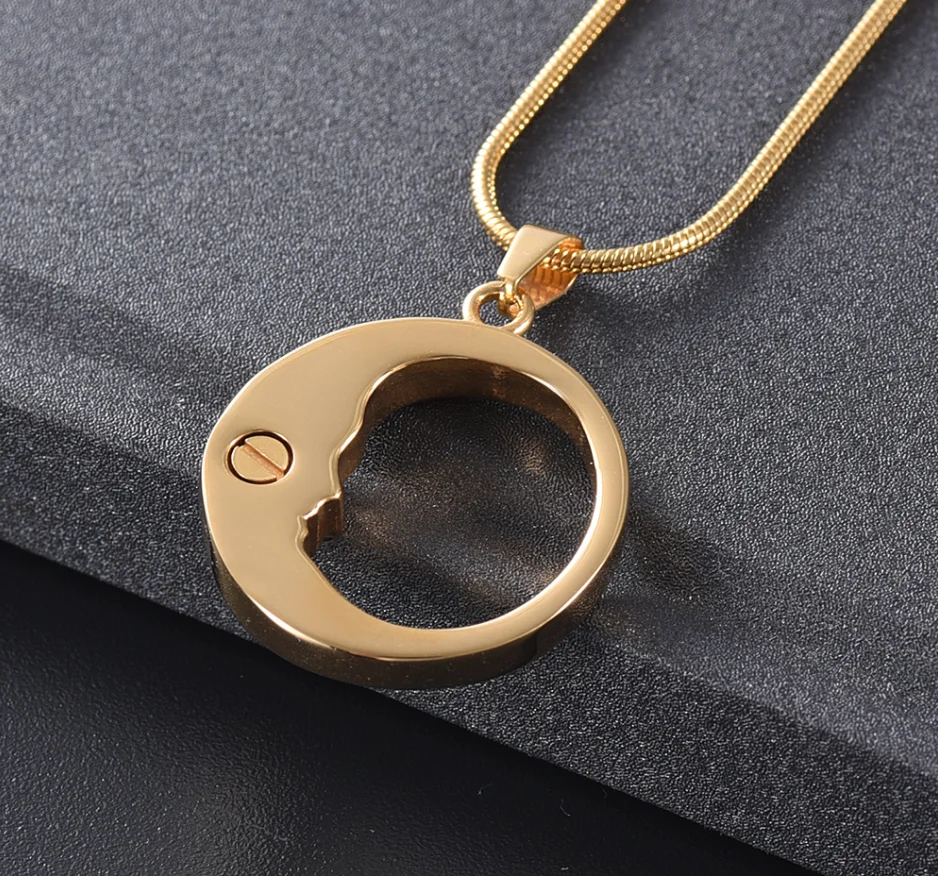 Urns For Ashes Crescent Moon Cremation Ashes Pendant Stainless Steel Memorial Urn Pendant Necklace For Unisex Cremation Jewelry