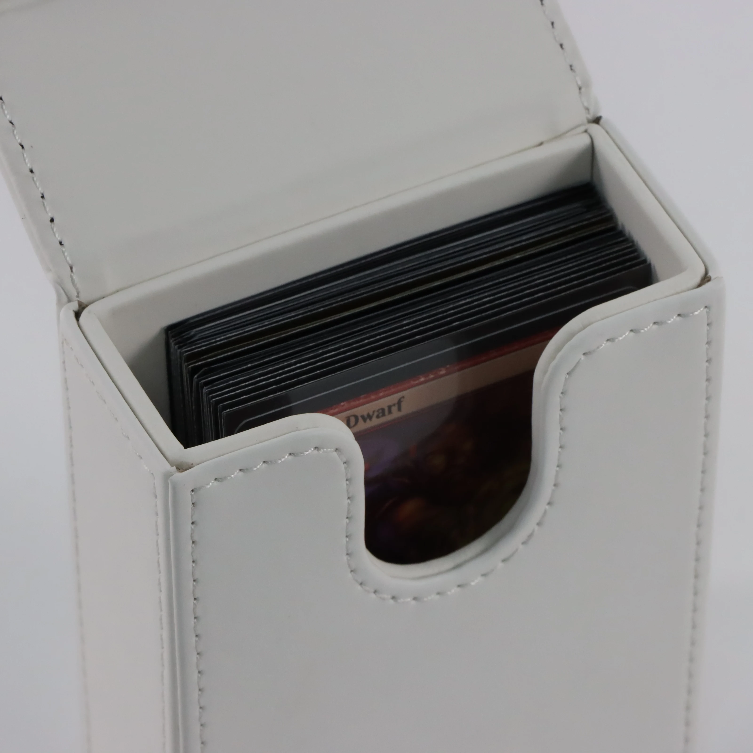 Custom PU Leather Card Deck Boxes Trading Card Storage Tcg Deck Box Leather Deck Box Board Card Case Leather