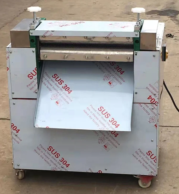 Машина для измельчения бумаги с гофрированными и прямыми лезвиями