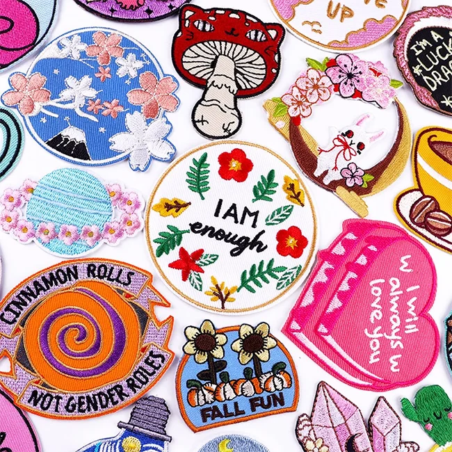 High Quality Cartoon Dinosaur Letter Embroidered Animal Iron Patches for Clothing