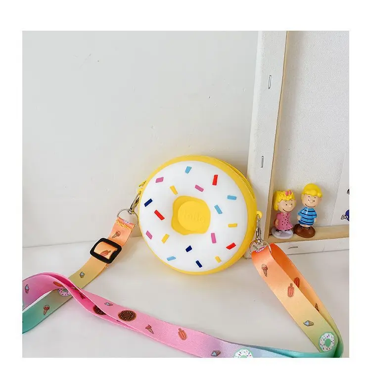 
New Cute Silicone Donut Kids Shoulder Bag Fashion All-match Trend Princess Shoulder Messenger Bag 