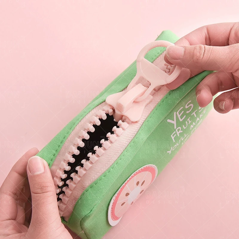 Custom Large Capacity Canvas Pen Pencil Case Bag Makeup Bag Marker Cute Kawaii Storage Pouch Stationery Bag for school